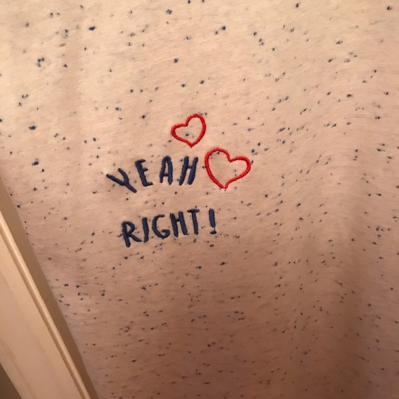 H&M Graphic Top - Picture 7 of 7